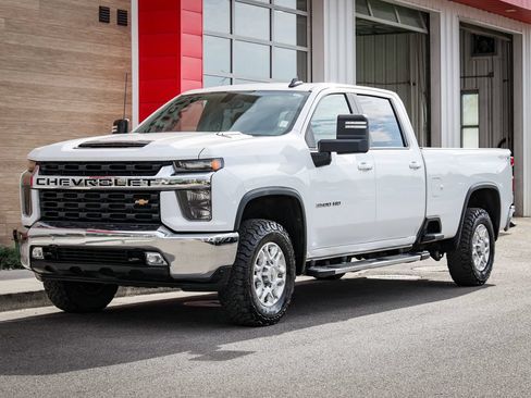 Used 2023 Chevrolet Silverado 3500 LT w/ All Star Edition AWD/4WD image 9