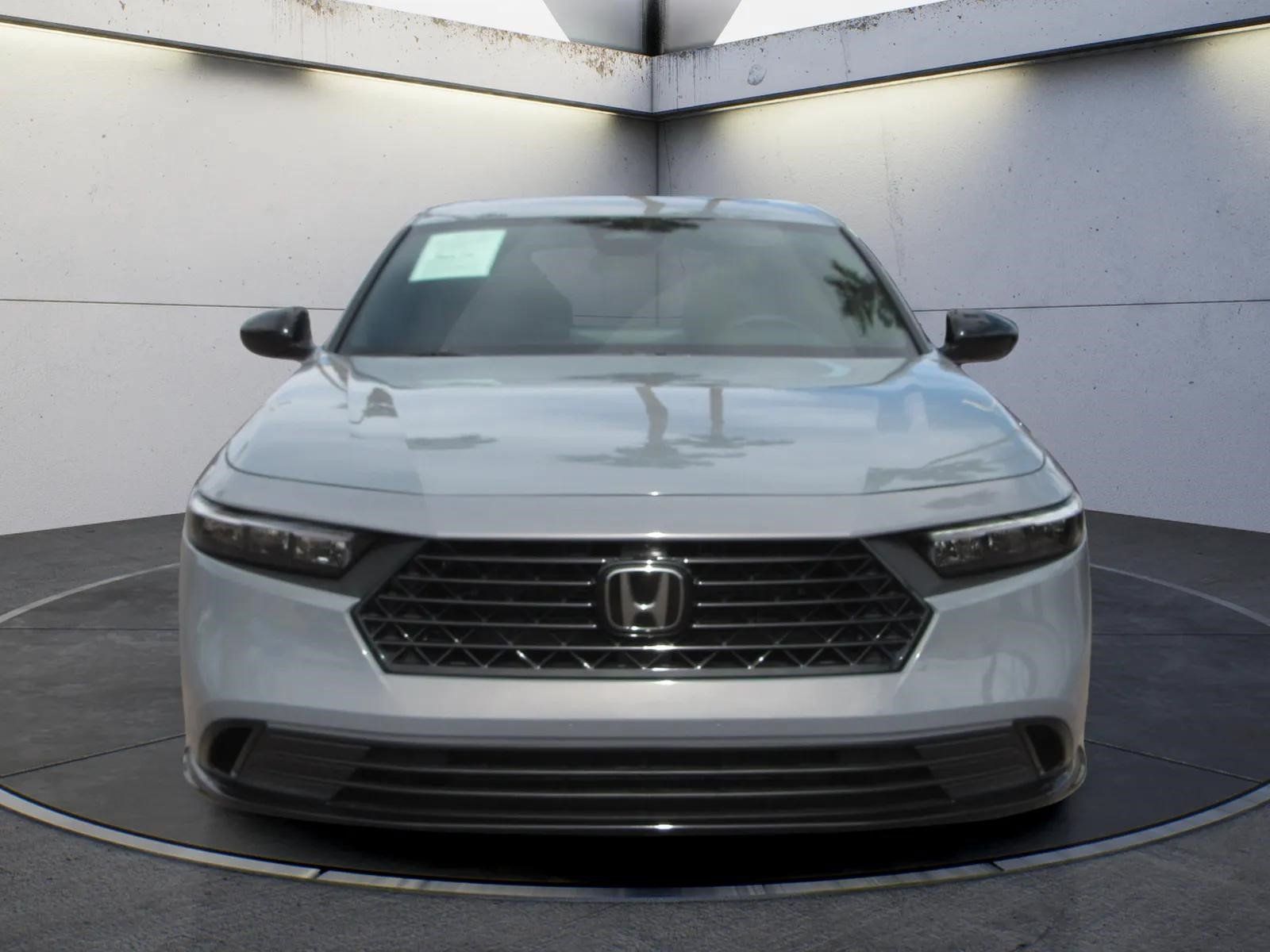 Used 2026 Honda Accord Sport image 3
