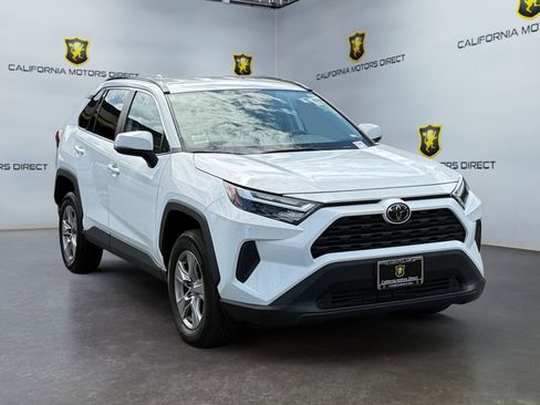 Used 2023 Toyota RAV4 XLE image 7