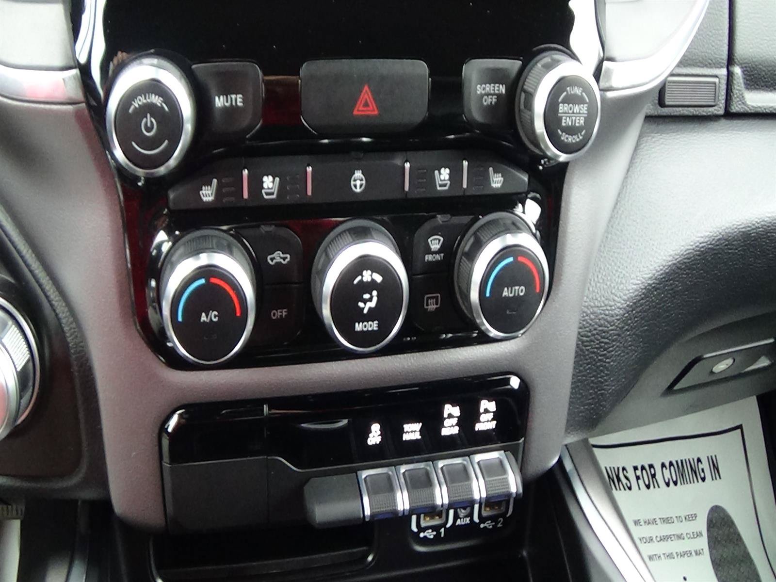 Used 2022 RAM 1500 Laramie AWD/4WD image 33