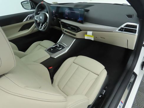 Certified 2026 BMW M440i M440i w/ Premium Package image 19