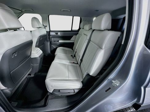 New 2027 Hyundai Santa Fe SEL FWD image 16