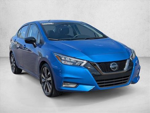 Used 2020 Nissan Versa SR FWD image 3