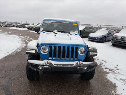 Used 2021 Jeep Wrangler Unlimited Rubicon w/ Cold Weather Group image 3
