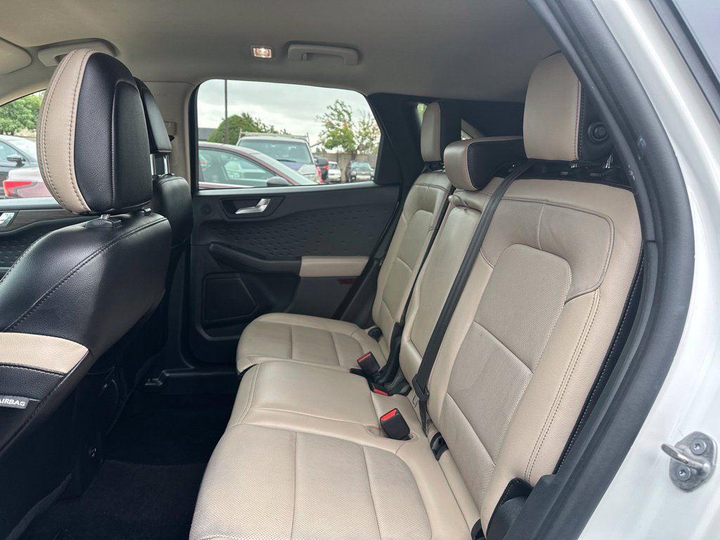 Used 2020 Ford Escape Titanium AWD/4WD image 11