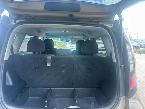 Used 2016 Kia Soul image 36