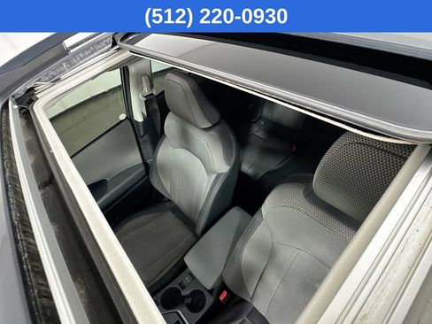 Used 2024 Subaru Crosstrek 2.0i Premium AWD/4WD image 27