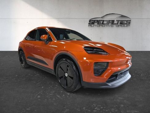 Used 2024 Porsche Macan 4 Electric w/ Sport Chrono Package AWD/4WD image 1