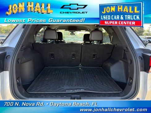 Used 2022 Chevrolet Equinox RS w/ RS Leather Package FWD image 9