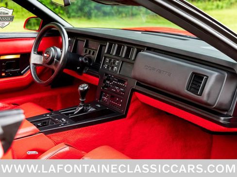 Used 1988 Chevrolet Corvette Convertible RWD image 74
