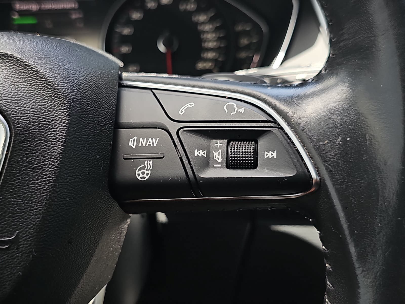 Used 2020 Audi Q5 2.0T Premium AWD/4WD image 17