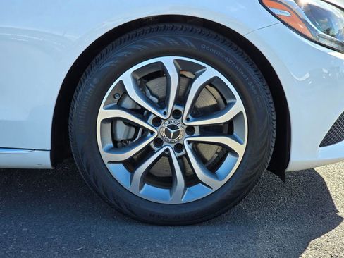 Used 2018 Mercedes-Benz C 300 Sedan image 9