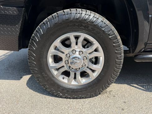 Used 2018 RAM 2500 Laramie AWD/4WD image 24