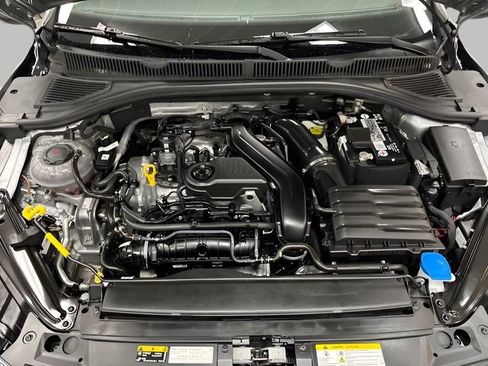 Used 2022 Volkswagen Jetta SE image 21