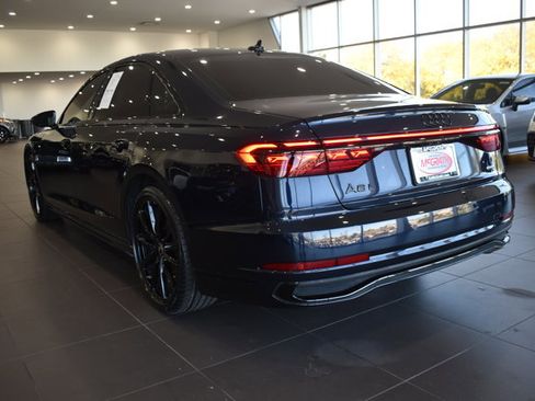 Used 2022 Audi A8 L 3.0T w/ Executive Package image 9
