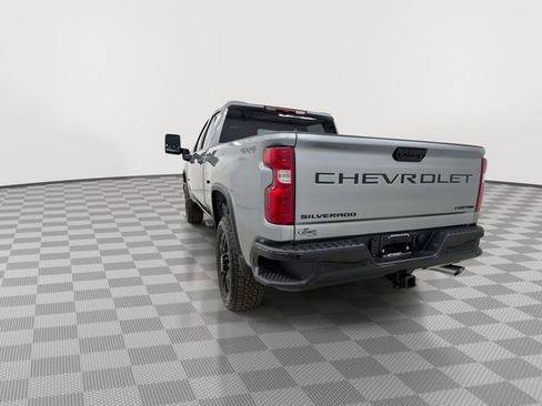 Certified 2025 Chevrolet Silverado 2500 Custom w/ Custom Value Package image 9