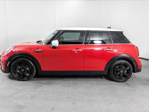 Used 2022 MINI Cooper S image 3
