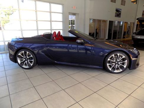 Used 2021 Lexus LC 500 Convertible image 13