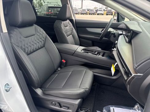 New 2026 Nissan Murano Platinum w/ Cargo Package image 13