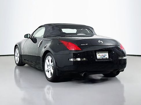 Used 2005 Nissan 350Z Touring image 5
