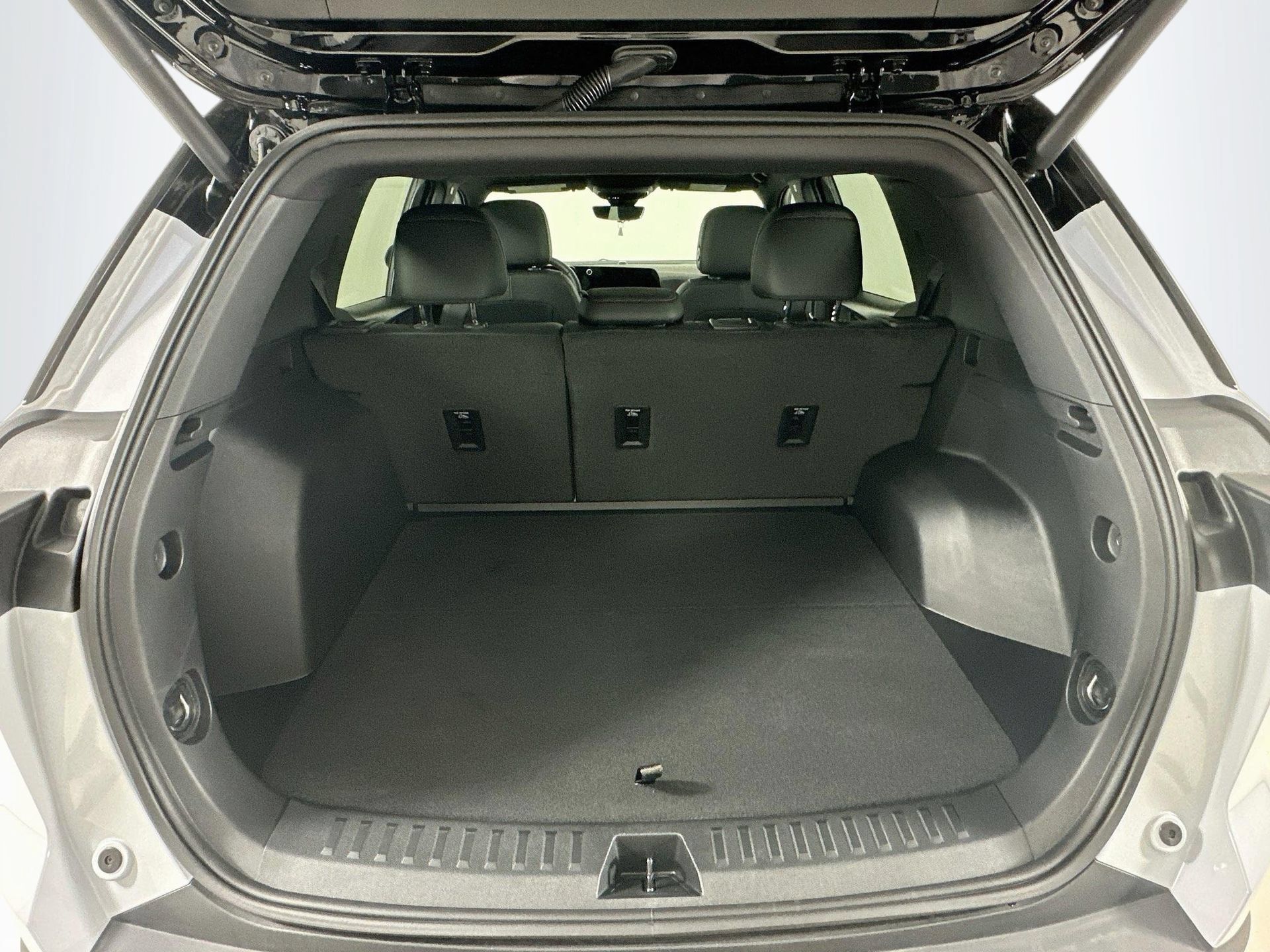 Used 2026 Chevrolet Equinox RS w/ Safety and Technology Package FWD image 28