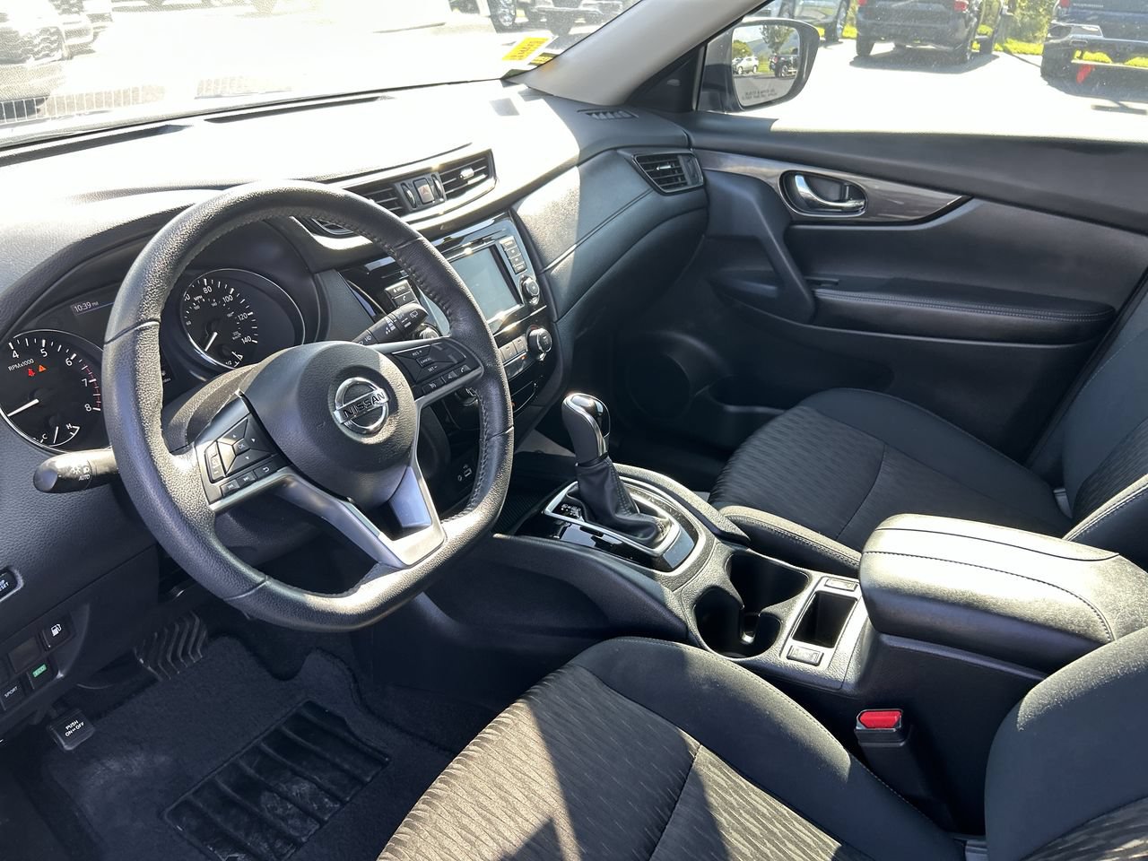 Used 2019 Nissan Rogue S w/ Special Edition Package FWD image 24