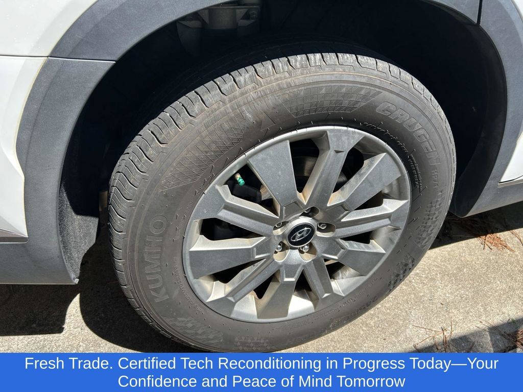 Used 2023 Hyundai Palisade SEL FWD image 5