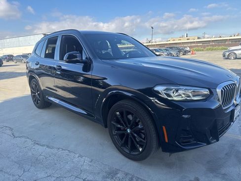 Certified 2024 BMW X3 xDrive30i w/ M Sport Package AWD/4WD image 10