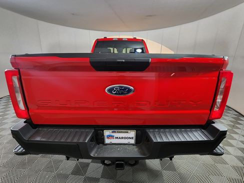 New 2026 Ford F250 XL w/ XL Off-Road Package image 6