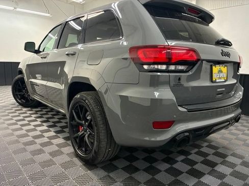 Used 2020 Jeep Grand Cherokee SRT AWD/4WD image 6