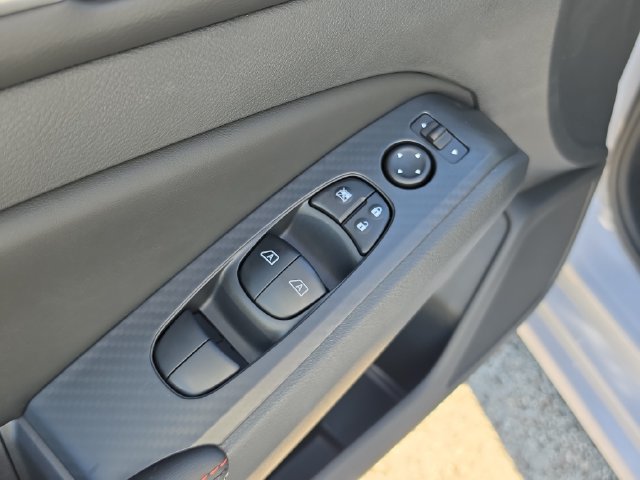 New 2026 Nissan Altima 2.5 SR w/ SR Premium Package FWD image 19
