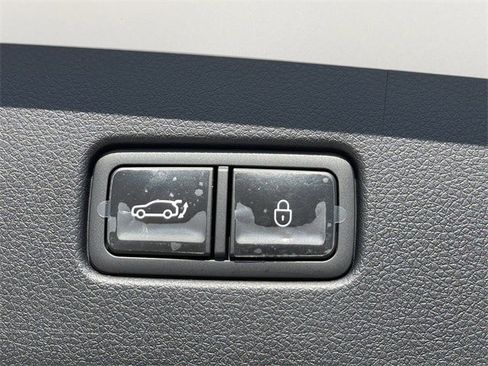 New 2026 Genesis GV70 3.5T Sport Advanced image 16