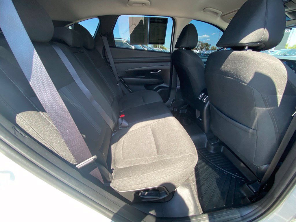 Used 2025 Hyundai Tucson SEL FWD image 25