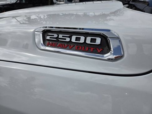 Used 2023 RAM 2500 Laramie AWD/4WD image 10