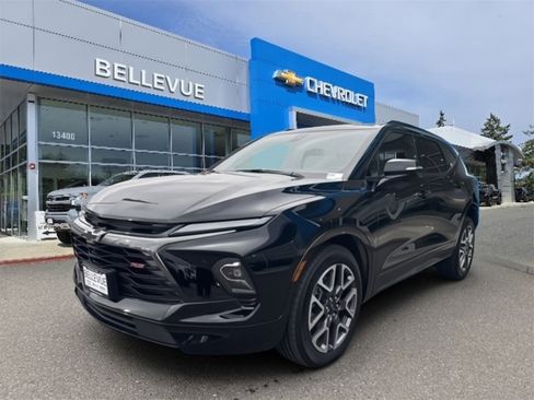 Used 2025 Chevrolet Blazer RS w/ Driver Confidence II Package image 6