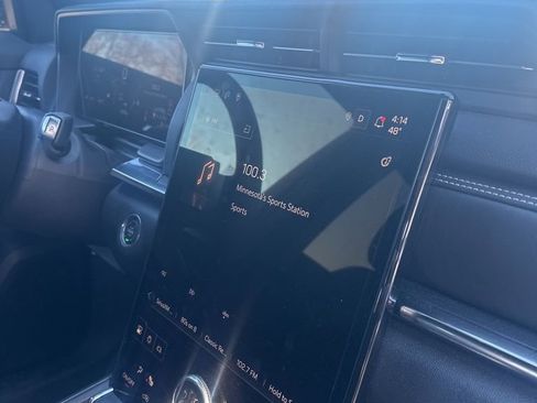 Used 2025 GMC Terrain Elevation image 7