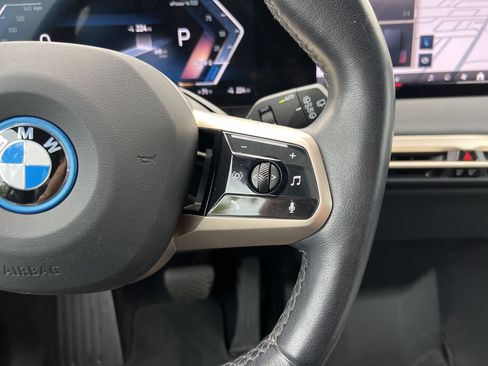 Certified 2024 BMW iX xDrive50 w/ Premium Package AWD/4WD image 20