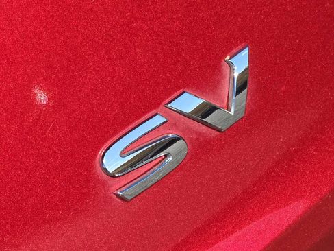 Used 2023 Nissan Rogue SV w/ SV Premium B Package image 12