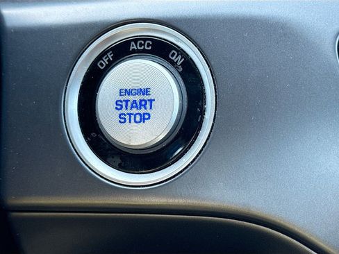 Used 2018 Hyundai Sonata Limited image 19