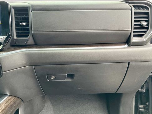 Certified 2022 Chevrolet Silverado 1500 RST image 28