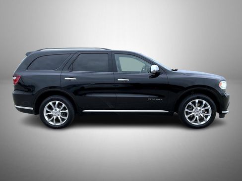Used 2017 Dodge Durango Citadel w/ Premium Entertainment Group AWD/4WD image 4