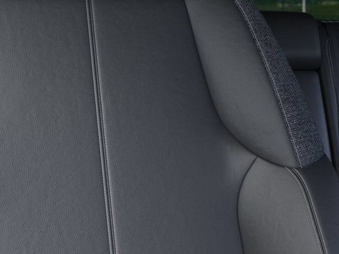Used 2026 Cadillac Optiq Luxury 1 w/ LPO, Floor Liner Package AWD/4WD image 21