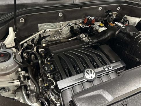 Used 2018 Volkswagen Atlas SEL Premium AWD/4WD image 35