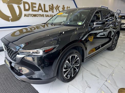 Used 2022 MAZDA CX-5 AWD 2.5 S w/ Premium Plus Pkg image 4