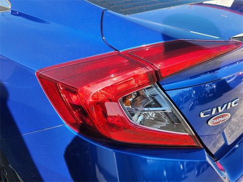 Used 2019 Honda Civic Sport image 7