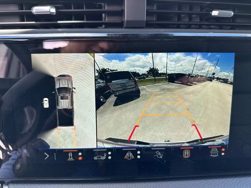 New 2025 GMC Sierra 2500 Denali w/ Denali Reserve Package image 30