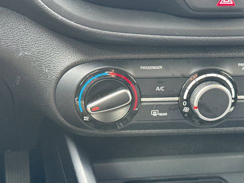 Used 2023 Kia Soul LX w/ Option Group 015 FWD image 29