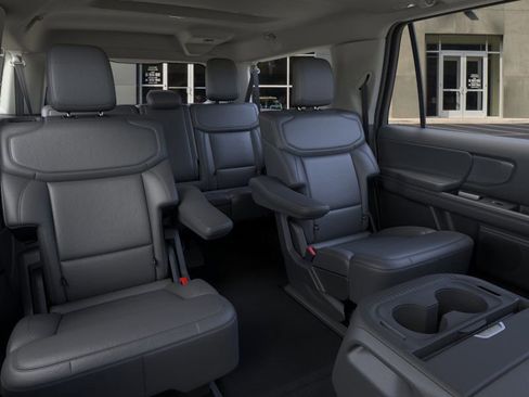 New 2026 Ford Expedition Max Active AWD/4WD image 11