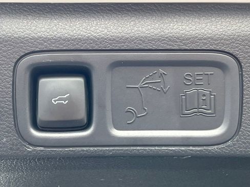 Used 2024 Lincoln Navigator Reserve image 41