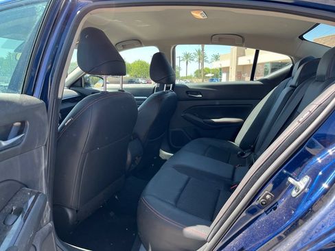 Used 2023 Nissan Altima 2.5 SR AWD/4WD image 15
